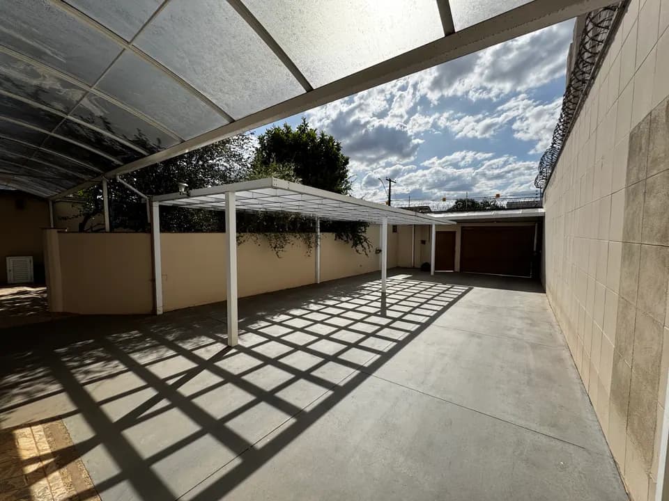 Casa 4 quartos no Jardim América